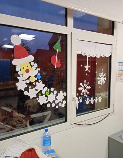 Photo guirlande de Noël faite par les enfants de l'école de Virelade